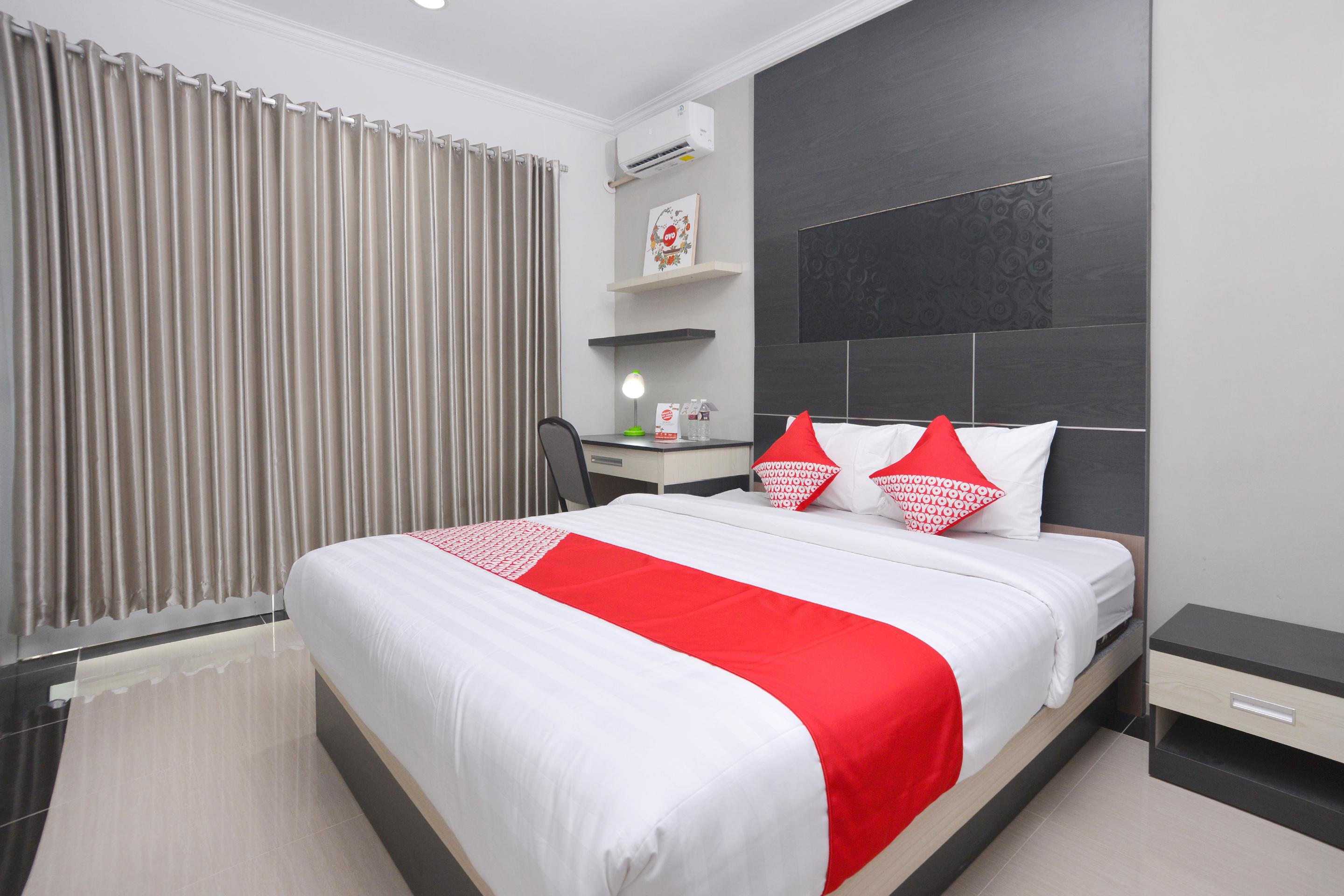Oyo 583 Puri Gejayan Asri Syariah Hotel Kejayan Exterior foto