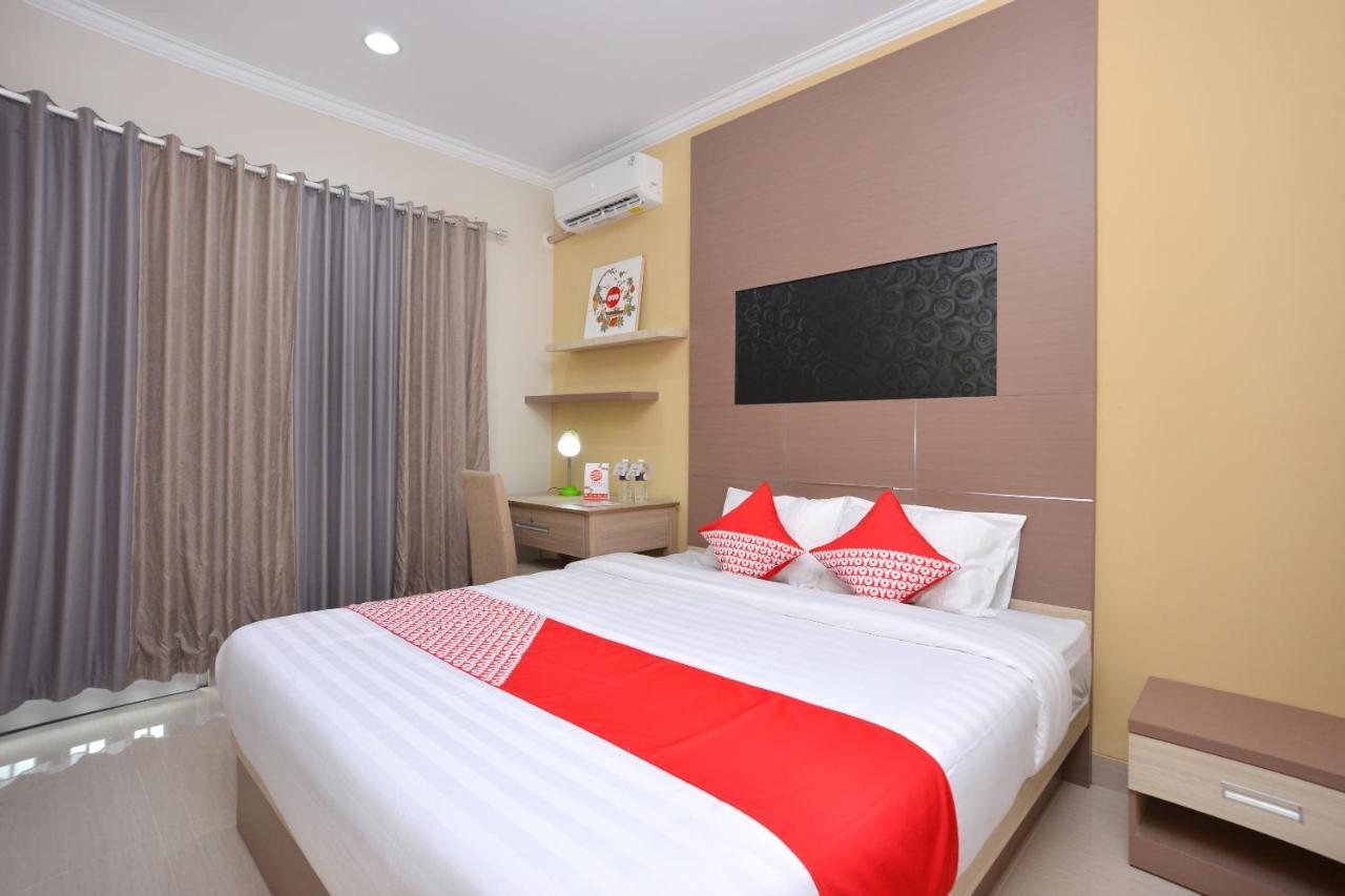 Oyo 583 Puri Gejayan Asri Syariah Hotel Kejayan Exterior foto